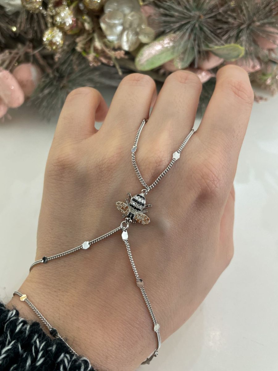 Büyük Arılı Zinciri Pullu Silver Şahmeran | New Collection