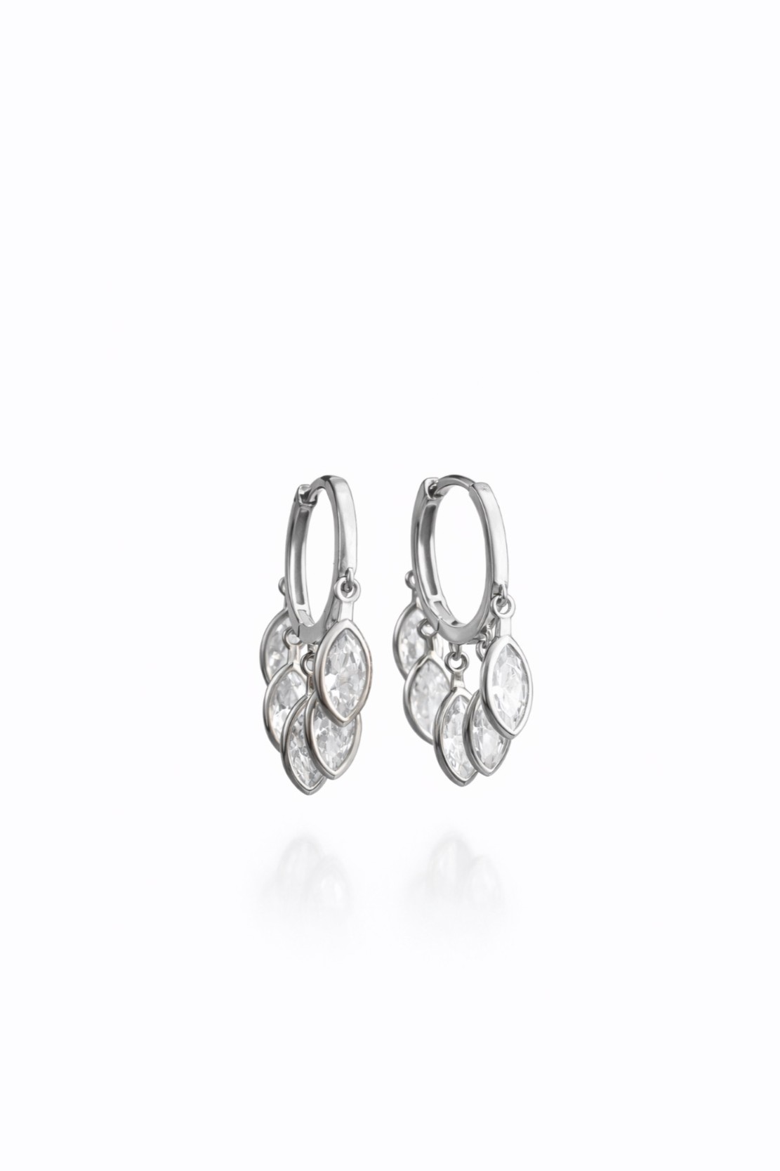 Badem Kesim Taşlı Sallantılı Silver Halka Küpe